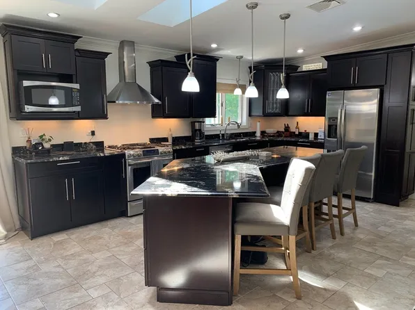 28-R Woodside Dr, Grafton, MA 01519