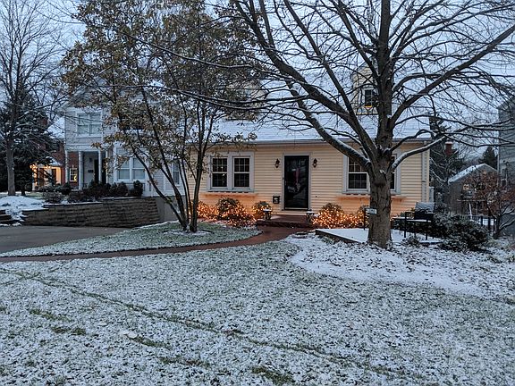3388 Ault View