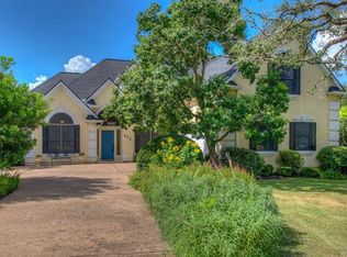 420 Dasher Dr, Lakeway, TX 78734