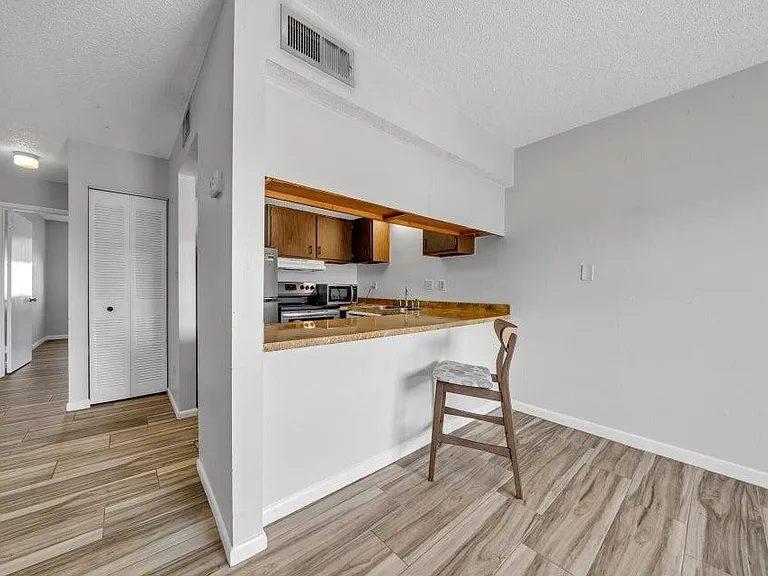 308 Miracle Strip Pkwy SW #27C — Photo 5