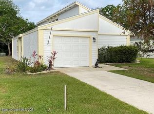 136 Woodside Dr, Melbourne, FL 32940