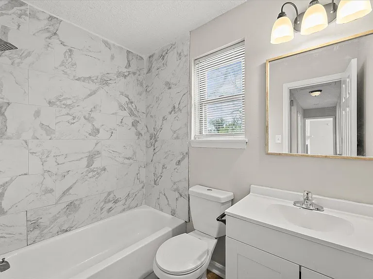 2357 Basswood Dr — Photo 13