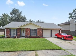 326 Foxcroft Dr, Slidell, LA 70461