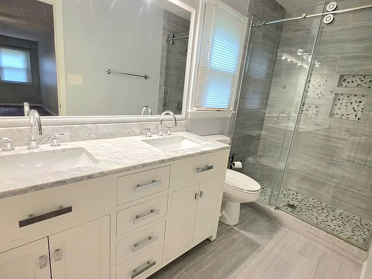 415 Rosewood Ln — Photo 24