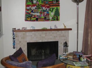 36 Peddlars Dr, Branford, CT 06405