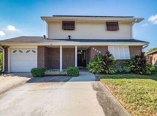 5540 Norgate Dr, New Orleans, LA 70127