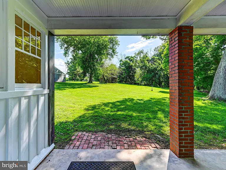 1552 Glencoe Rd — Photo 37