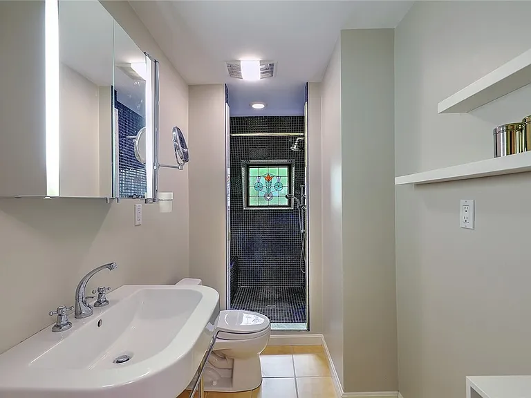 166 Prospect St — Photo 5