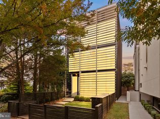 3623 R St NW, Washington, DC 20007