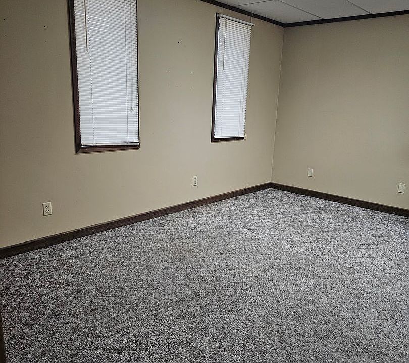 1st image of 202 S 7th St #2