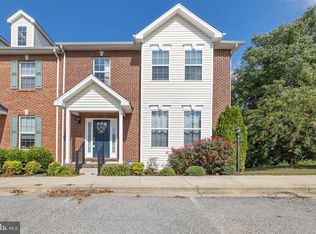29 Hibiscus Ct, La Plata, MD 20646