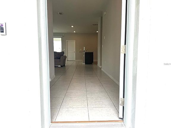 3rd image of 863 HUDSON VALLEY DRIVE