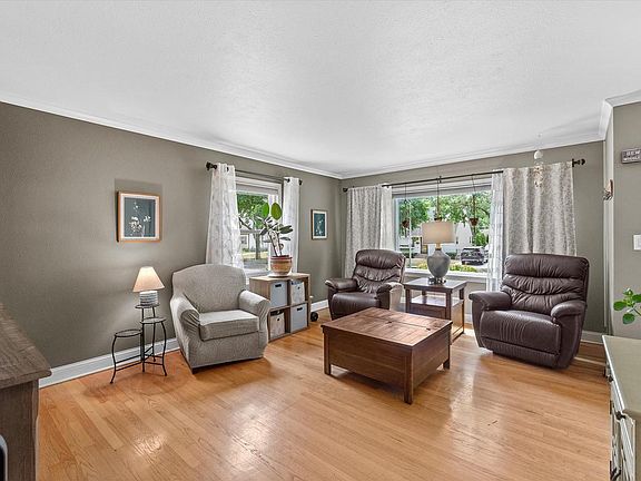 4th image of 4628 W Fillmore DRIVE