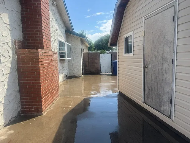 1602 Beverly Ave — Photo 27