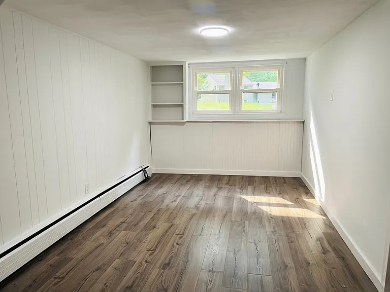 51 Birchwood Rd — Photo 25
