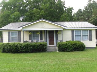 1436 Paul Brisson Rd, Bladenboro, NC 28320