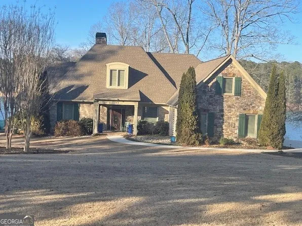 165 Sandy Lake Cir, Fayetteville, GA 30214