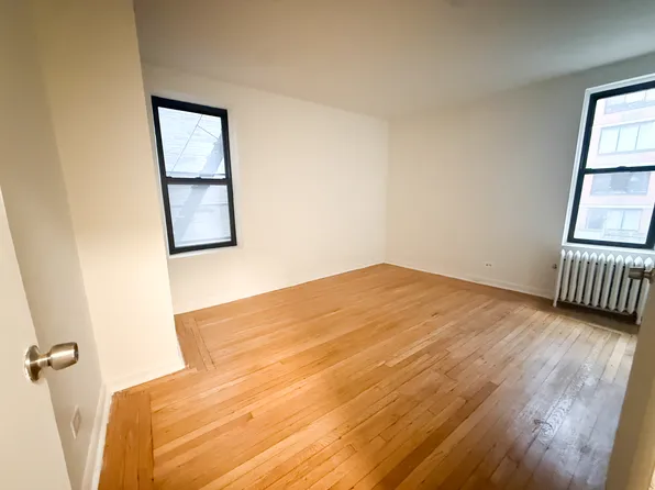 214 West 96th Street image 6 of 9