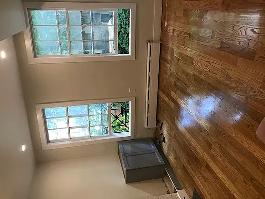 Rented by Downtown Realty Group LTD | media 35