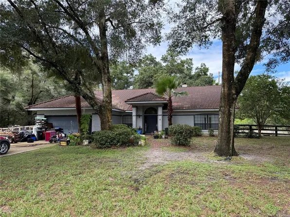 9 Hialeah Dr, Ocala, FL 34482