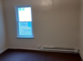771 3rd Ave APT 1, Freedom, PA 15042