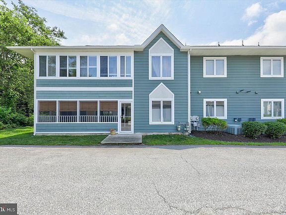 5th image of 106 Willow Ln #62C