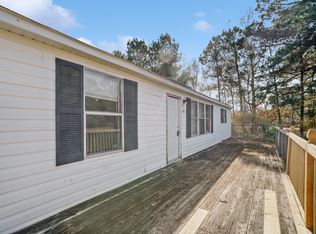 341 Ronald Britt Rd, Bladenboro, NC 28320