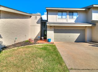 9814 Hefner Village Dr, Oklahoma City, OK 73162
