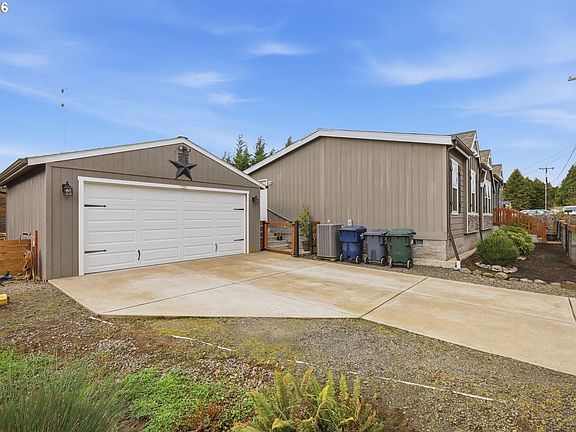 4th image of 734 Filbert Ave