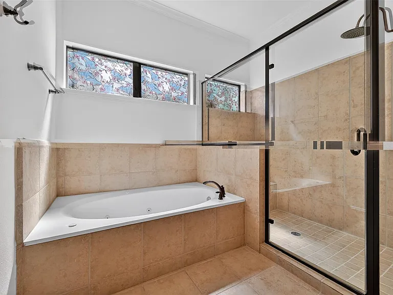 5305 Lillian St #B — Photo 20
