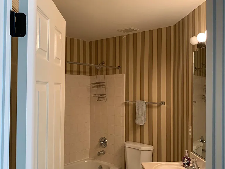 Full bathroom on second floor
