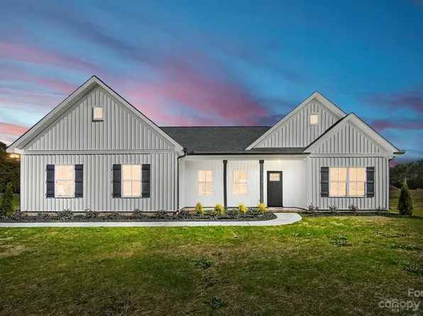 534 Central Ave, Locust, NC 28097