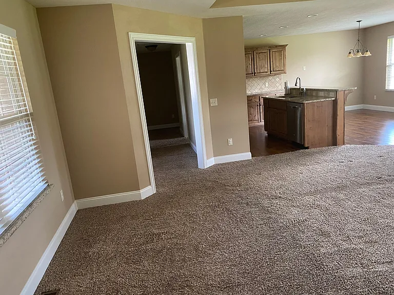 4918 Silo Hills Dr — Photo 7