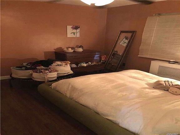 4th image of 7317 263rd St