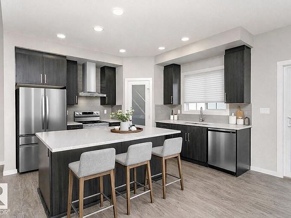 3rd image of 17236 5th St NW