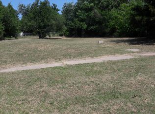 220 N Grand Ave, El Reno, OK 73036