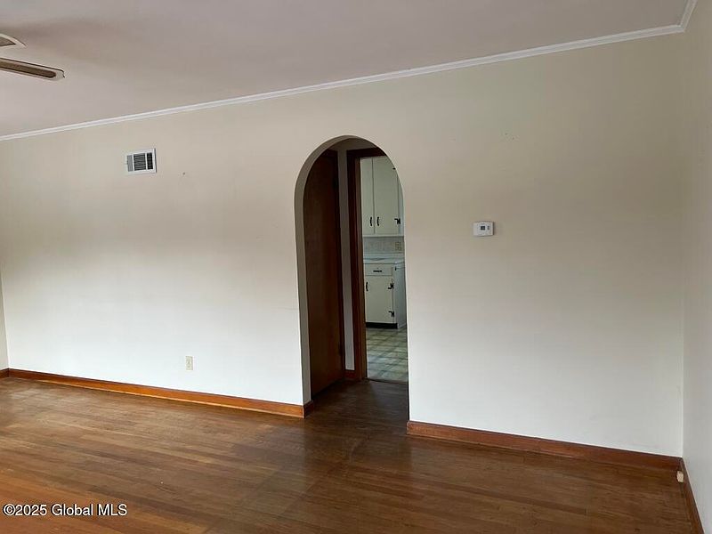 4th image of 137 Prospect Street