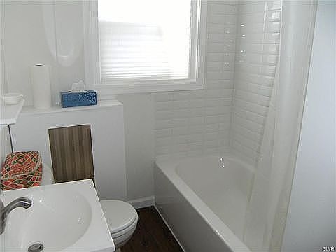 Upstairs bathroom