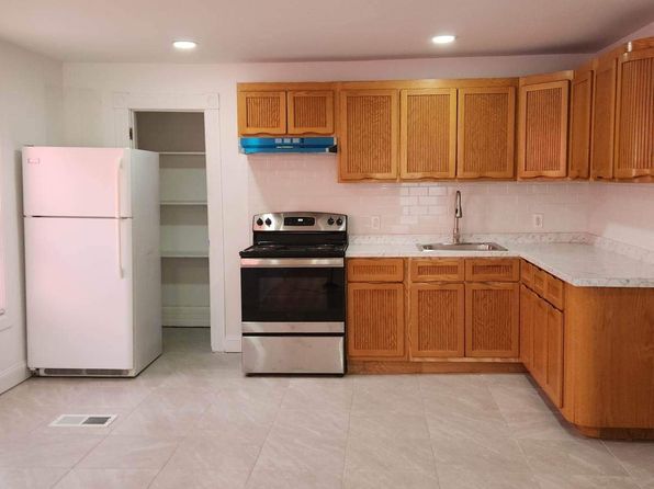 1110 Lake St #2
