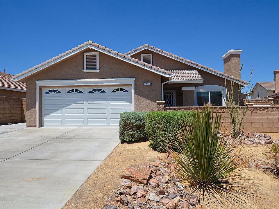 1st image of 12840 Sweetwater Dr