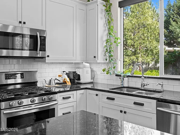 1610 Box Canyon Dr — Photo 15