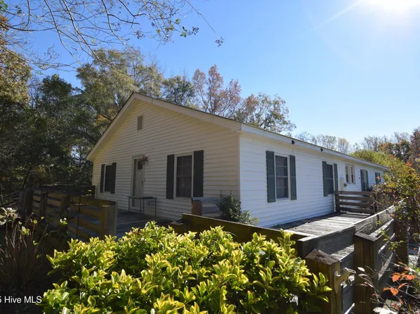 3947 Rountree Rd, Ayden, NC 28513