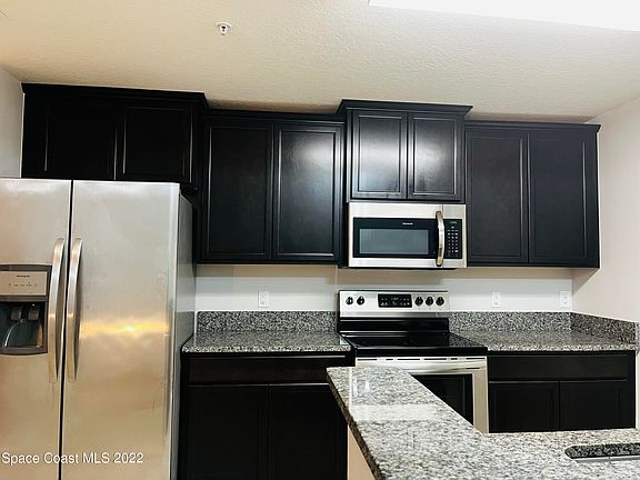2nd image of 4027 Meander Pl Unit 205