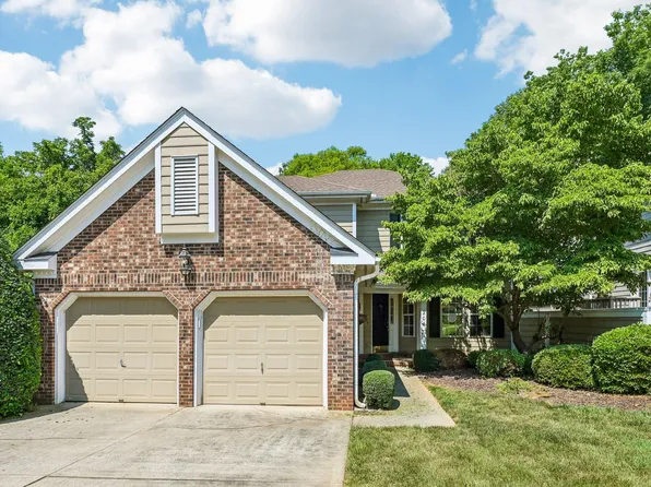 204 Walter Hagen Dr, Mebane, NC 27302