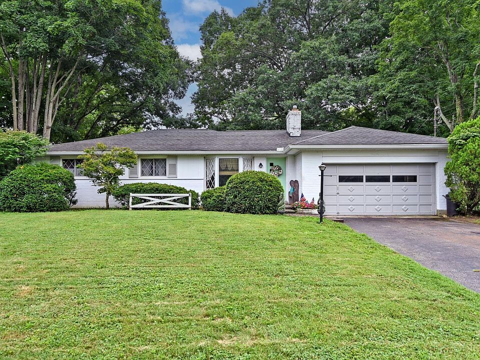 1st image of 106 Wrenwood Ln