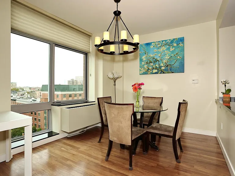 25 Hudson St #10 — Photo 4