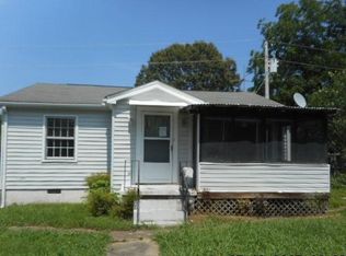 403 Kingston St, Lenoir City, TN 37771