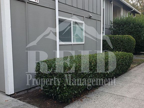 2nd image of 3206 Pine Rd #D2