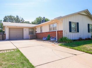 1038 S Wicker Ln, Wichita, KS 67207