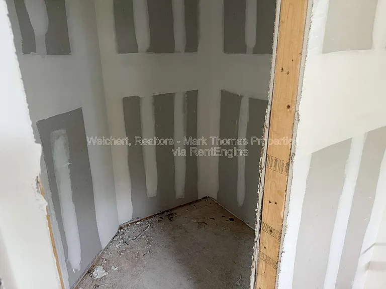 1203 Fern St — Photo 26